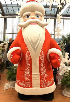 Гигантская ростовая кукла Дед Мороз
