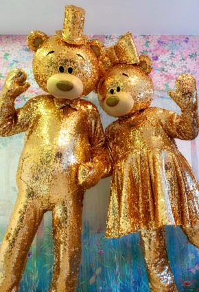 Золотые мишки Тедди